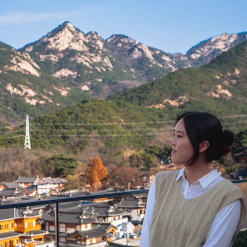 Eunpyeong Hanok Village in Seoul South Korea. A must visit place in Seoul. Often overlooked by Bukchon Hanok Village in Seoul.