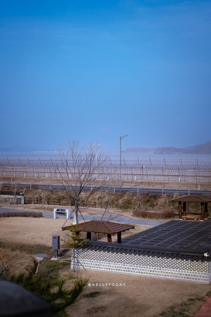 What You Need to Know Before Getting an English Teaching Job in Korea