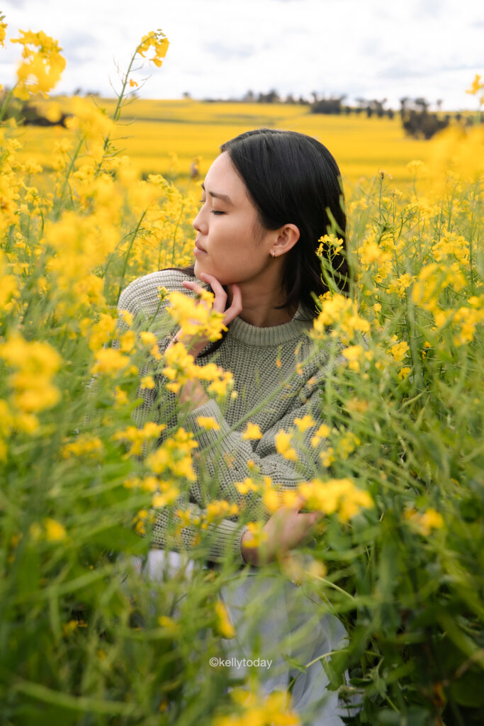 Visiting the Canola Fields in York Western Australia. Take a day trip from Perth to PetTeet Park in York.