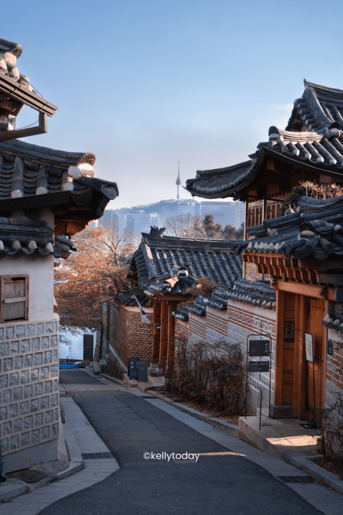 Bukchon Hanok Village (북촌한옥마을) Free Things to Do in Seoul South Korea.